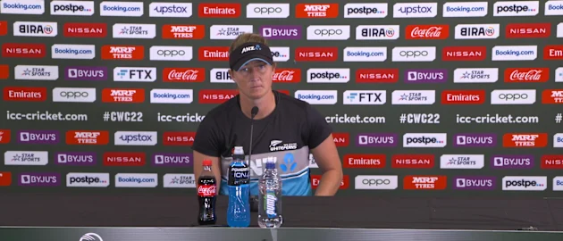 Pre-Match-New-Zealand-Sophie-Devine-03-03-2022_Moment