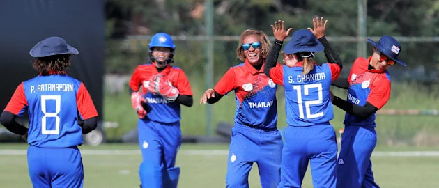 Thailand celebrate a wicket against Hong Kong. © Abhilasha Agarwal – Winsports India