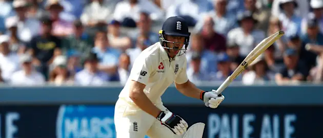 Buttler bats against Pakistan at Lord's