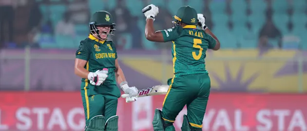 South Africa clinch nail-biter against Bangladesh | Match Highlights | CWC25