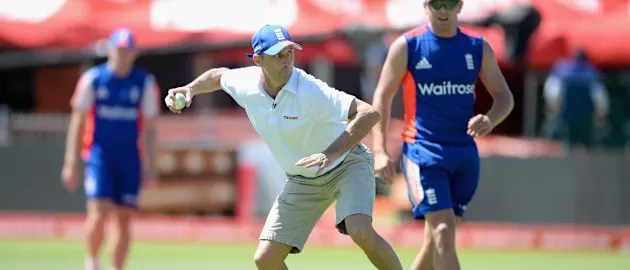 Nasser Hussain says England are favourites for the World Cup