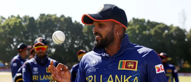 Hasaranga rips up Oman with career-best figures | CWC23 Qualifier