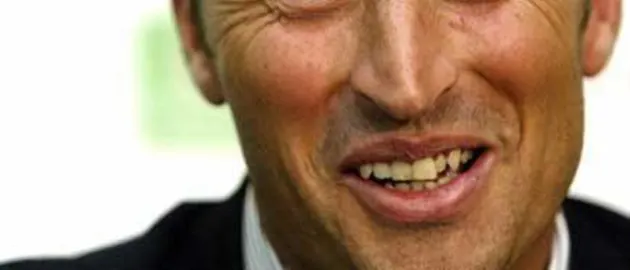 35726 Nasser Hussain