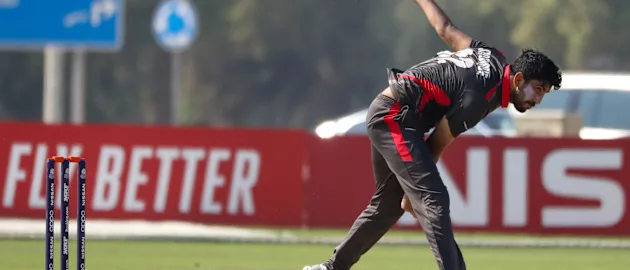 Junaid Siddique bowls against Nigeria