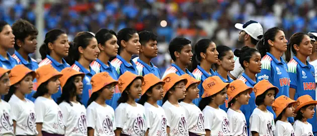 India players sing the anthem led by Sunidhi Chauhan | CWC25