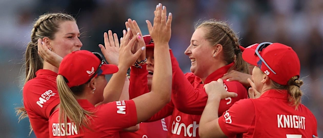 Ecclestone-high-five