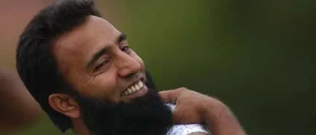 27633 saeed anwar nov17 2011