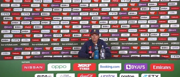 Pre-Match-South-Africa-Sune-Luus-30-03-2022_Moment