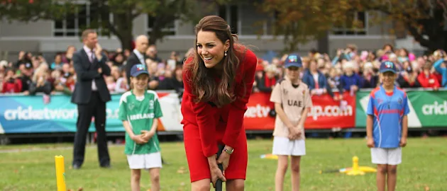 61001 Royal Visit To Latimer Square In Countdown To Cricket World Cup