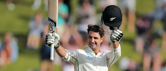 Colin de Grandhomme scored a 74-ball 105 to put New Zealand well on top.
