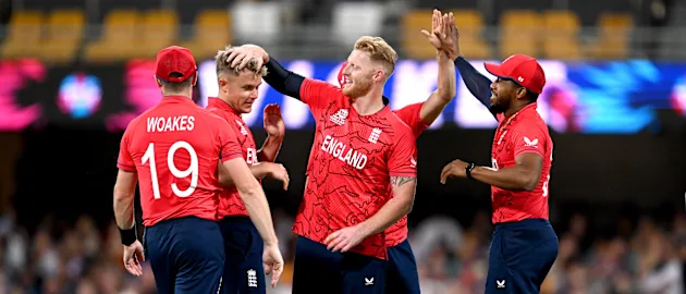 England vs New Zealand - Super 12 - England win by 20 runs