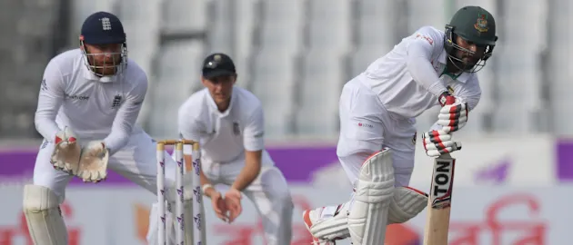 77592 CRICKET-BAN-ENG