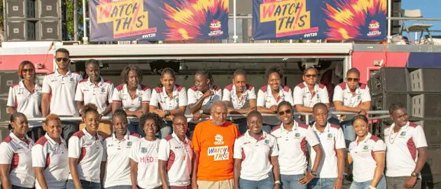 Mothers & Daughters – lead