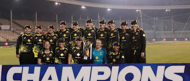 Australis-series-win