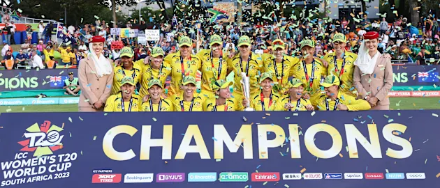 Meg Lanning of Australia lifts the ICC Women's T20 World Cup following the ICC Women's T20 World Cup Final match between Australia and South Africa at Newlands Stadium on February 26, 2023 in Cape Town, South Africa.