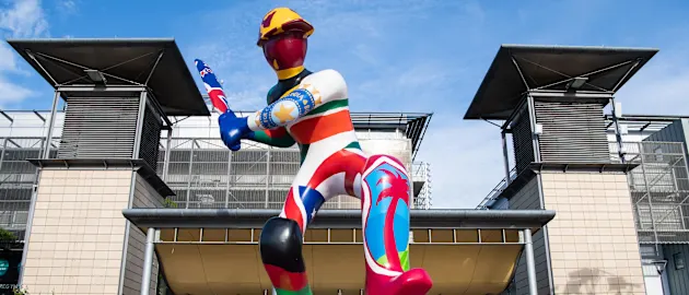 icc-take-part-in-giant-art-15