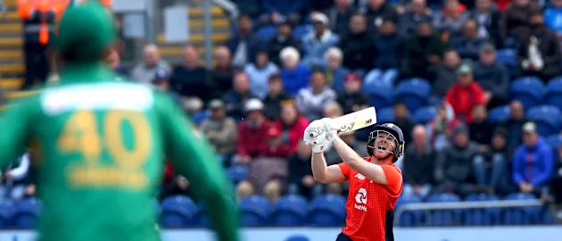 Morgan hit Faheem for six to win the game for England