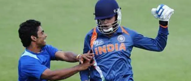 36813 India and New Zealand into semi-final after thrilling wins