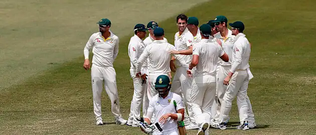 Faf du Plessis walks off