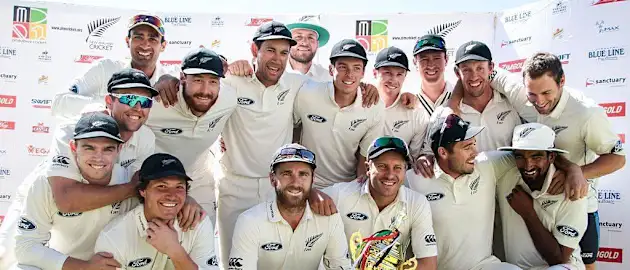 76500 CRICKET-ZIM-NZL