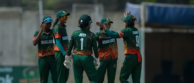 Bangladesh players celebrate wicket of Qiana Joseph