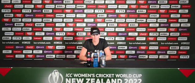 Pre-Match-New Zealand-Amy-Satterthwaite-09-03-2022_Moment