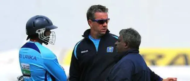 22444 dilshan_law_mendis may26 2011