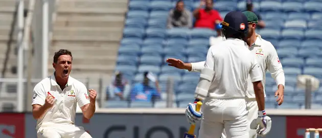 India v Australia, 1st Test, Day 2, Pune