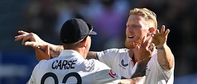 Carse hails ‘leader’ Stokes as England seize momentum