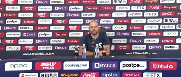 Pre-Match-PC-Kyle-Coetzer-Scotland-02-11-21_Moment