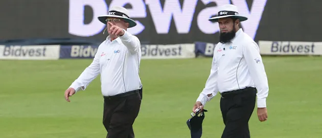 Umpires discuss pitch at Wanderers