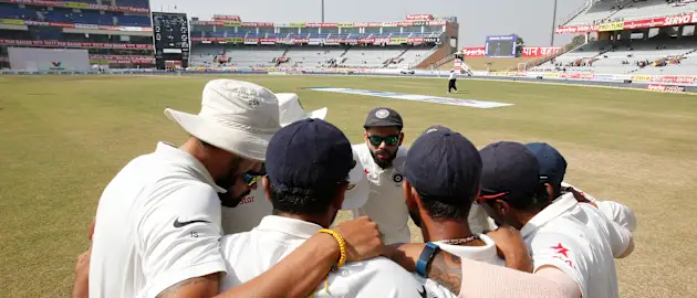 Team gathers before the match starts