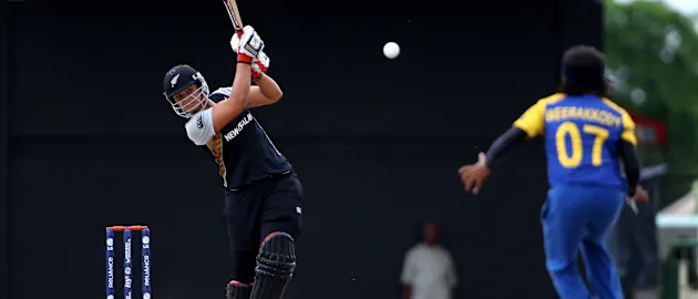 Suzie Bates v Sri Lanka, WWT20 2010