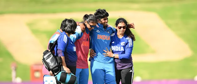 Arundhati Reddy's injury scare against England | CWC25