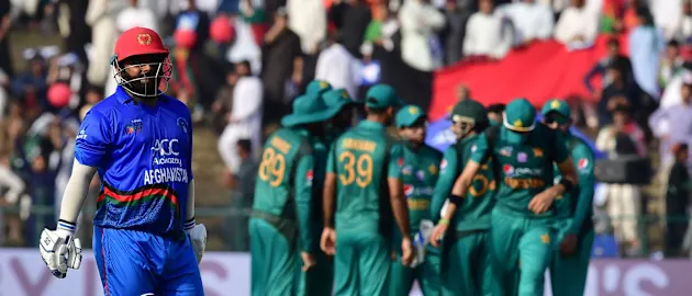 Pakistan can't let Shahzad get into his stride