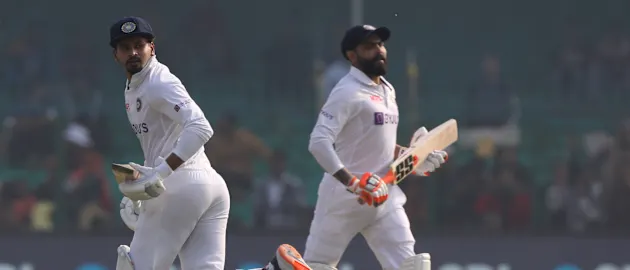 Ravindra Jadeja and Shreyas Iyer