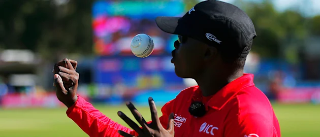 ICC-umpire