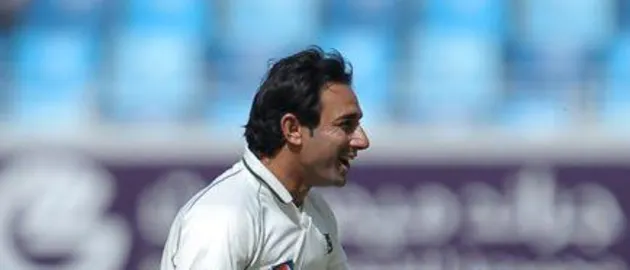 30063 Saeed Ajmal, feb6 2012