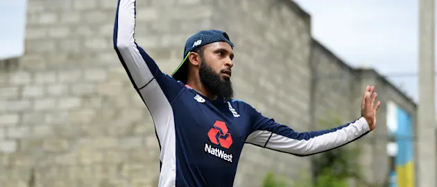 Adil Rashid moved up to No.3 on the bowlling charts