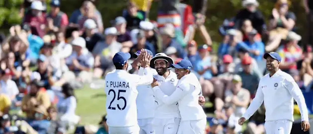 India's bowlers did well to restrict New Zealand to 235