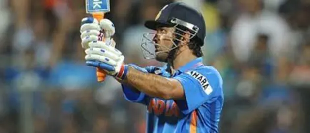 24043 dhoni july19 2011