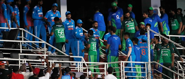 Pakistan and India players hand shake fter Match abandoned due to rain during the Asia Cup Group A match between India and Pakistan at Pallekele International Cricket Stadium on September 2, 2023 in Kandy, Sri Lanka.