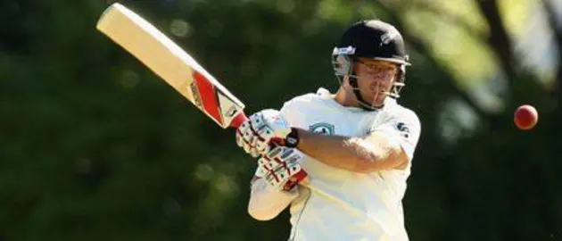 31547 Daniel Vettori, mar8 2012