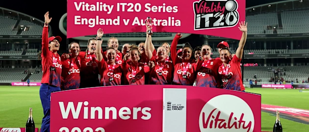 England-win-T20I-series