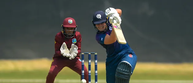 Kathryn Bryce batting-1