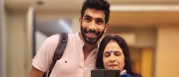 Jasprit Bumrah, mother
