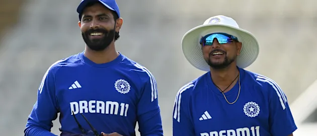 Ravindra Jadeja and Kuldeep Yadav practice before the second Test