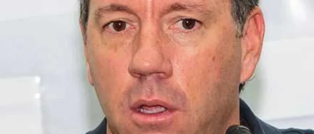 40057 Stuart Law nov14 2012