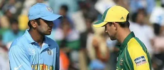 25139 dravid&pointing aug25 2011