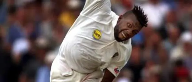 25726 curtly ambrose sep12 2011